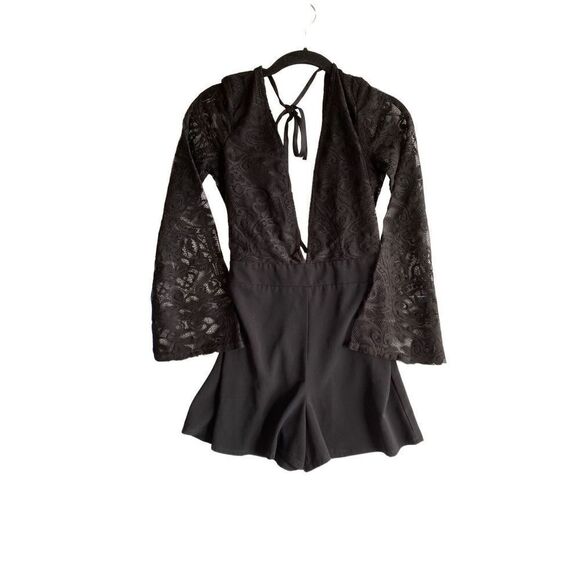 Charlotte Russe women’s deep the front and back black lace romper size XS - Picture 1 of 7